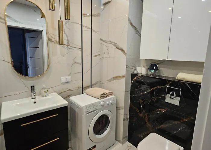 Nowoczesny I Komfortowy Przy Ulicy Kurpiowskiej Blisko Centrum Miasta *